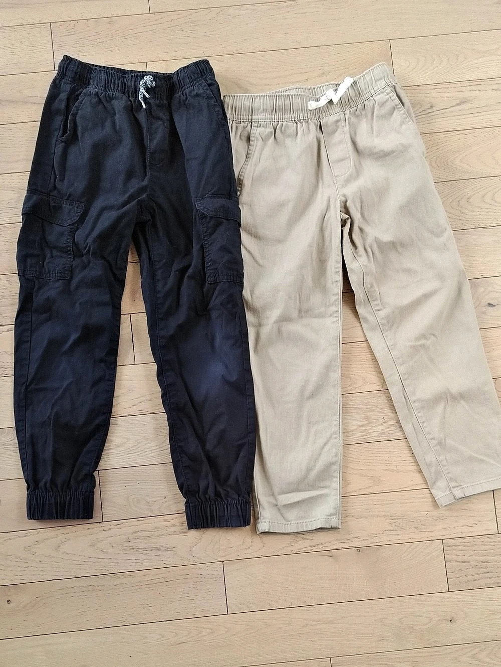 Boys Pull-On Cargo Pants Set Size 7 Black & Beige